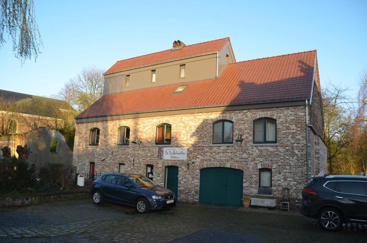 B&B De Dubbelmolen Tongern Exterior foto