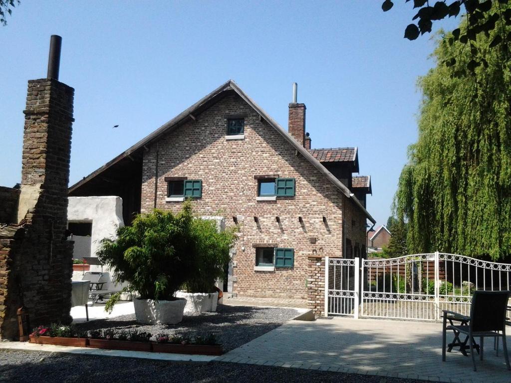 B&B De Dubbelmolen Tongern Exterior foto